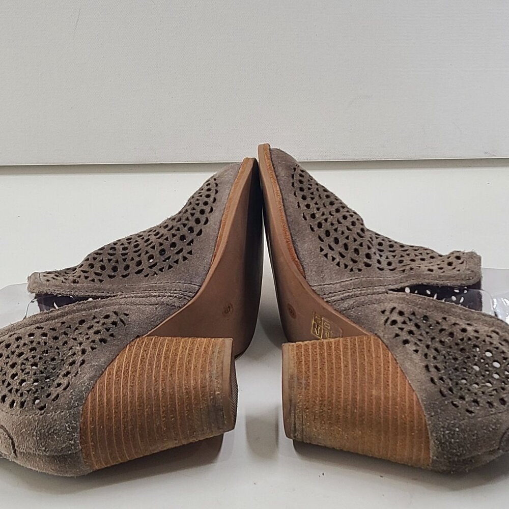 Jeffrey Campbell Rosalee Bootie Suede Women's Size 9 Lasercut Pattern Boho Fall - Picture 8 of 11